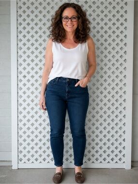 Talbots High-Rise Skinny Jeans in Medium Blue Wash 18WP